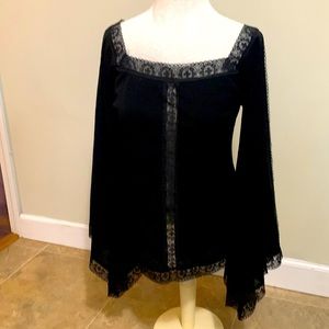 Arden B Black Lace Bell Sleeve Top Womens Medium